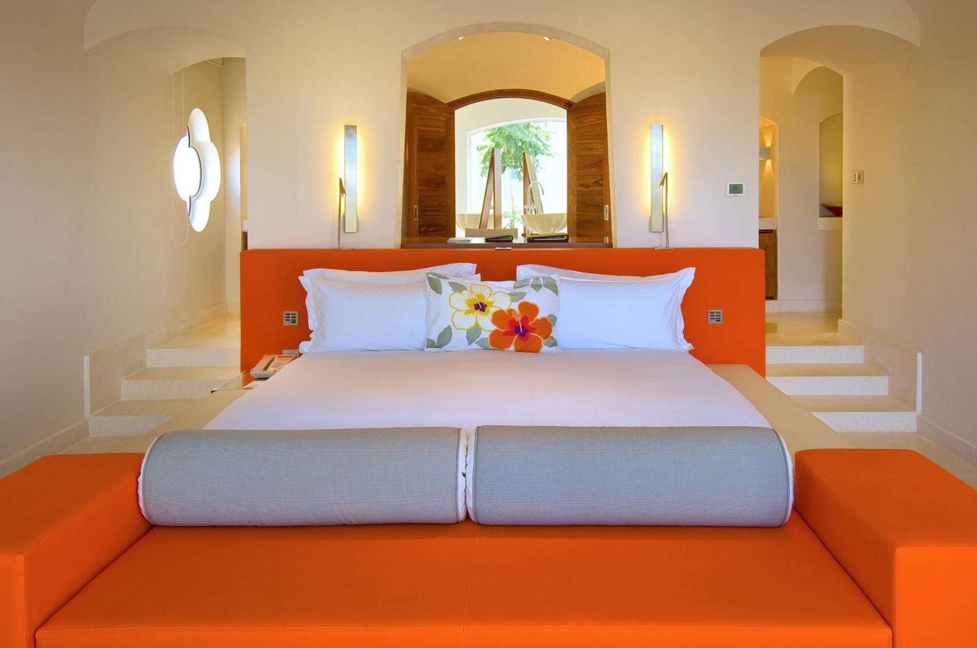 SO Two-Bedroom VIP Beach Villa with Living Room, Private Garden and Private Pool - Beach Front,1419564654:JPEG
